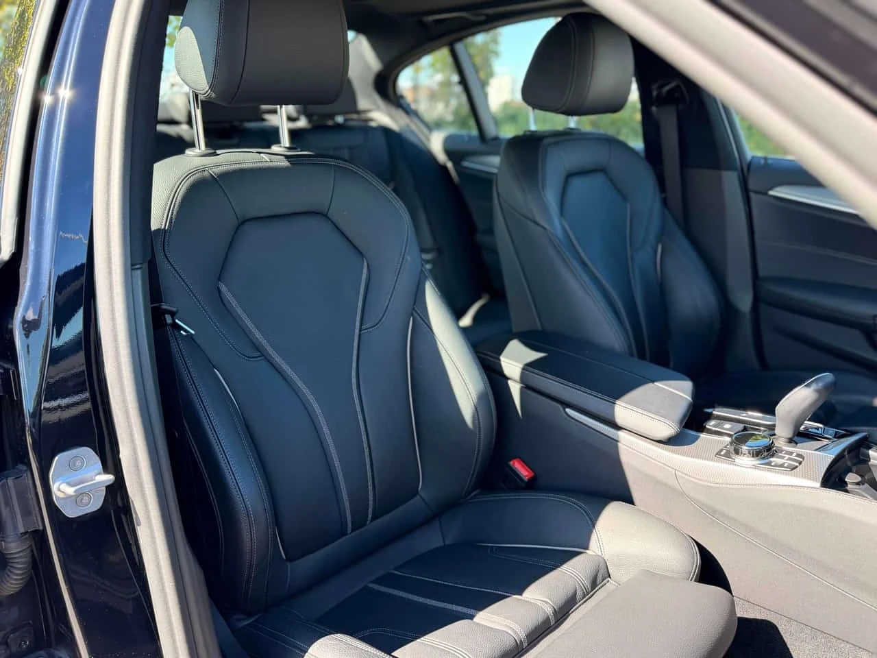 BMW 530 * xDrive * CARFAX * ����� �� ����������� | Mobile.bg � ����������� 11