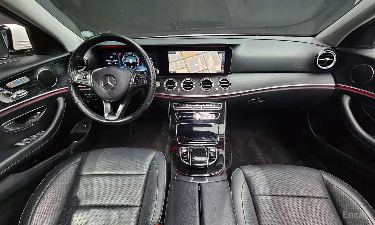 Mercedes-Benz E 300, снимка 7 - Автомобили и джипове - 56690142