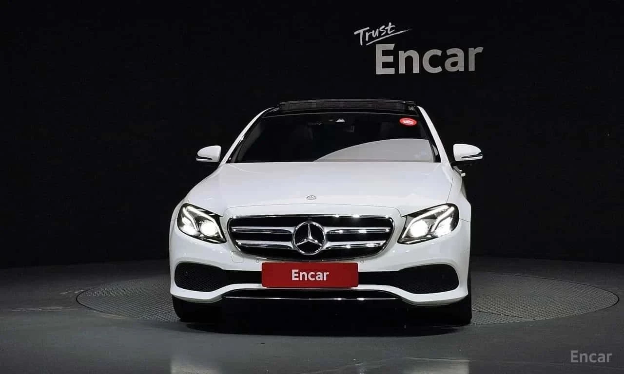 Mercedes-Benz E 300, снимка 3 - Автомобили и джипове - 56690142