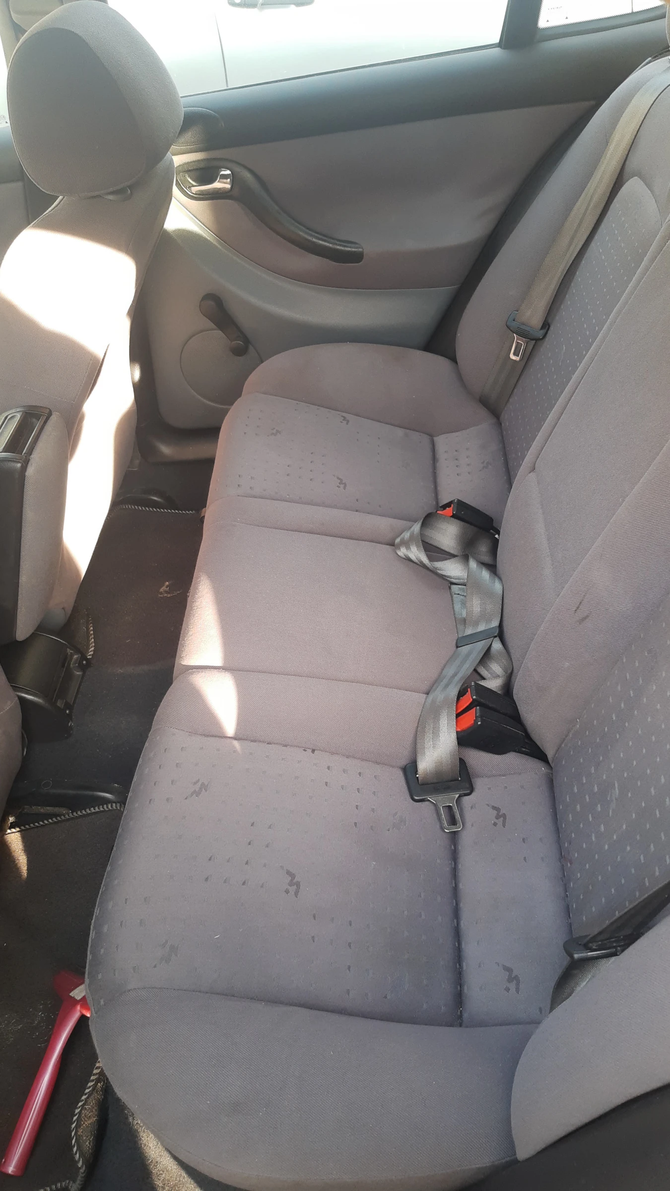 Seat Toledo 1.6 i, снимка 8 - Автомобили и джипове - 56728411