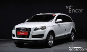 ������ Audi Q7