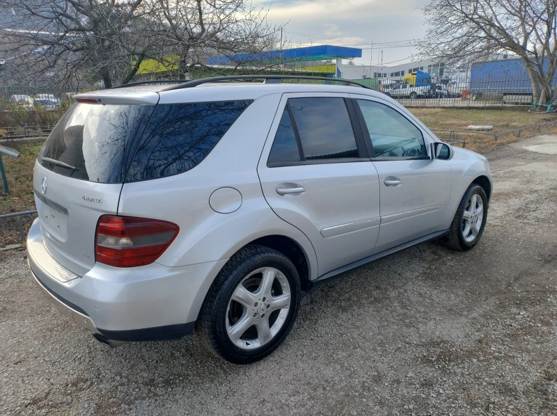 Mercedes-Benz ML 320 3.0 V6 CDI 4 MATIC SPORT, снимка 4 - Автомобили и джипове - 48448950