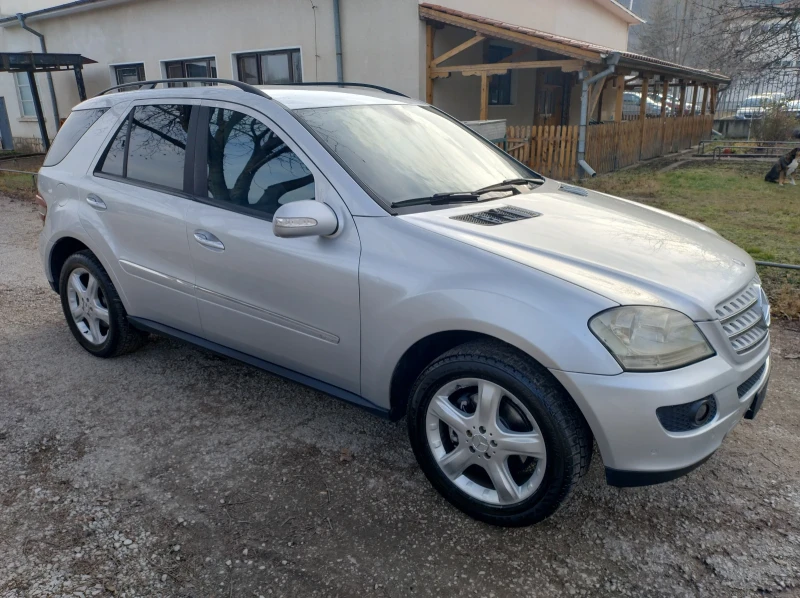 Mercedes-Benz ML 320 3.0 V6 CDI 4 MATIC SPORT, снимка 3 - Автомобили и джипове - 48448950