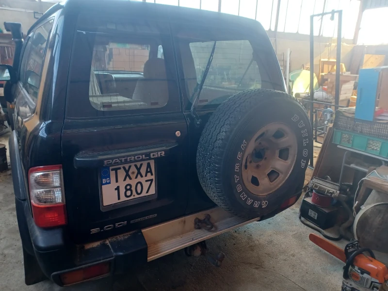 Nissan Patrol, снимка 4 - Автомобили и джипове - 49206767