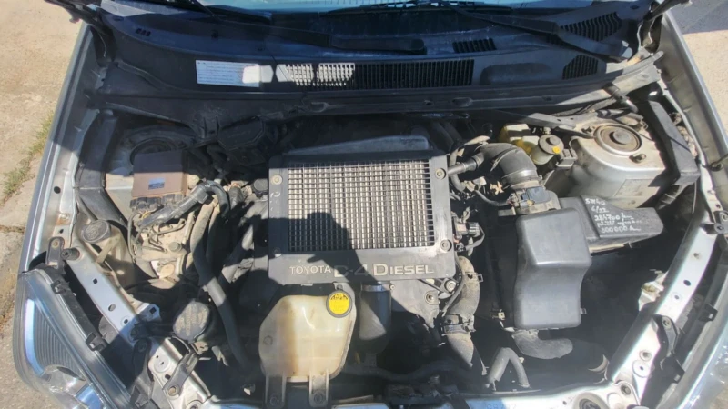 Toyota Rav4, снимка 12 - Автомобили и джипове - 52326408