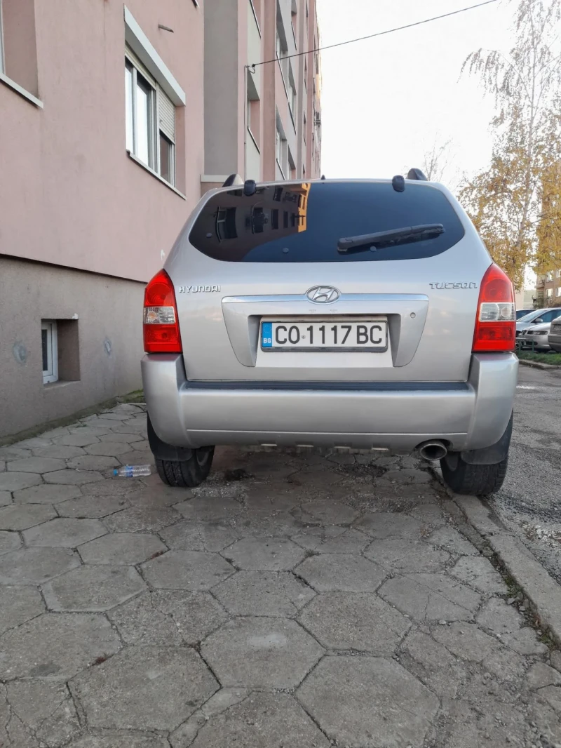 Hyundai Tucson, снимка 12 - Автомобили и джипове - 52090385