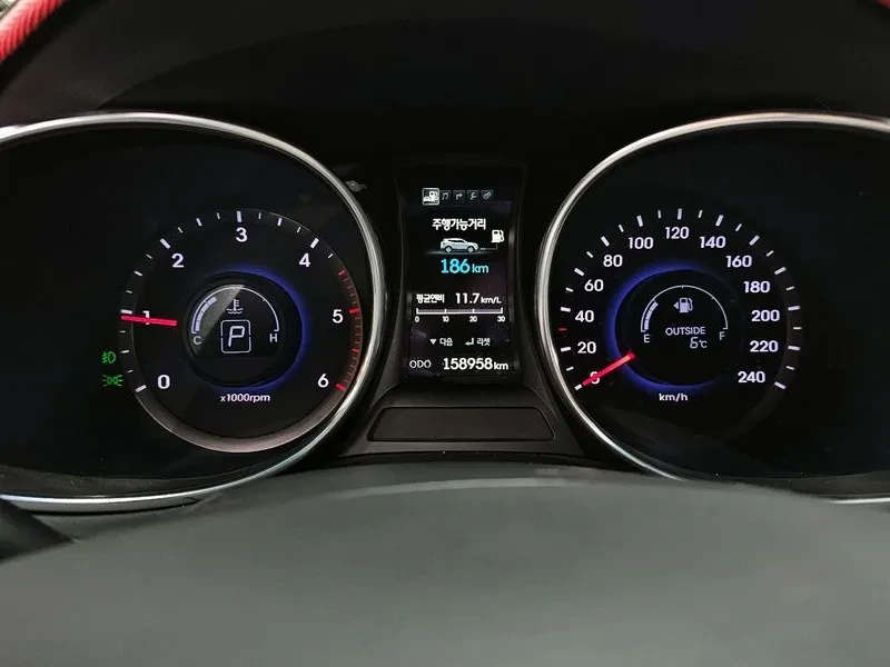 Hyundai Santa fe 2.2 2WD EXCLUSIVE, снимка 8 - Автомобили и джипове - 55796653