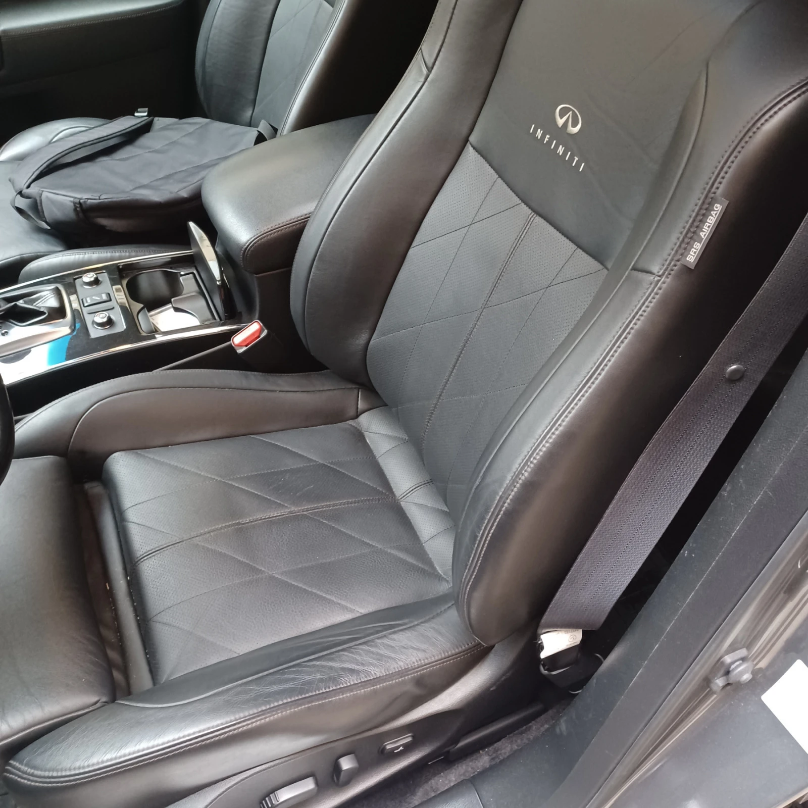 Infiniti QX70 3.0D S Premium | Mobile.bg   12