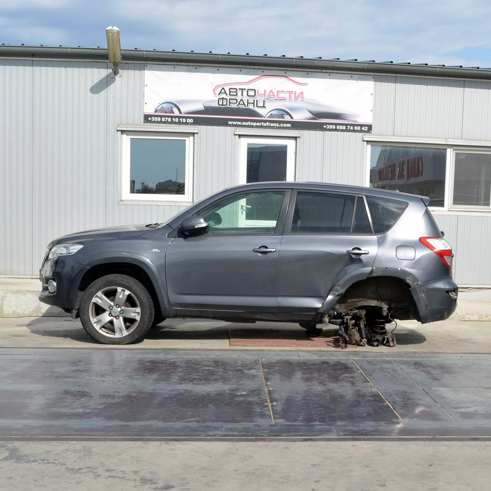 Toyota Rav4 2.2 D-CAT - изображение 3