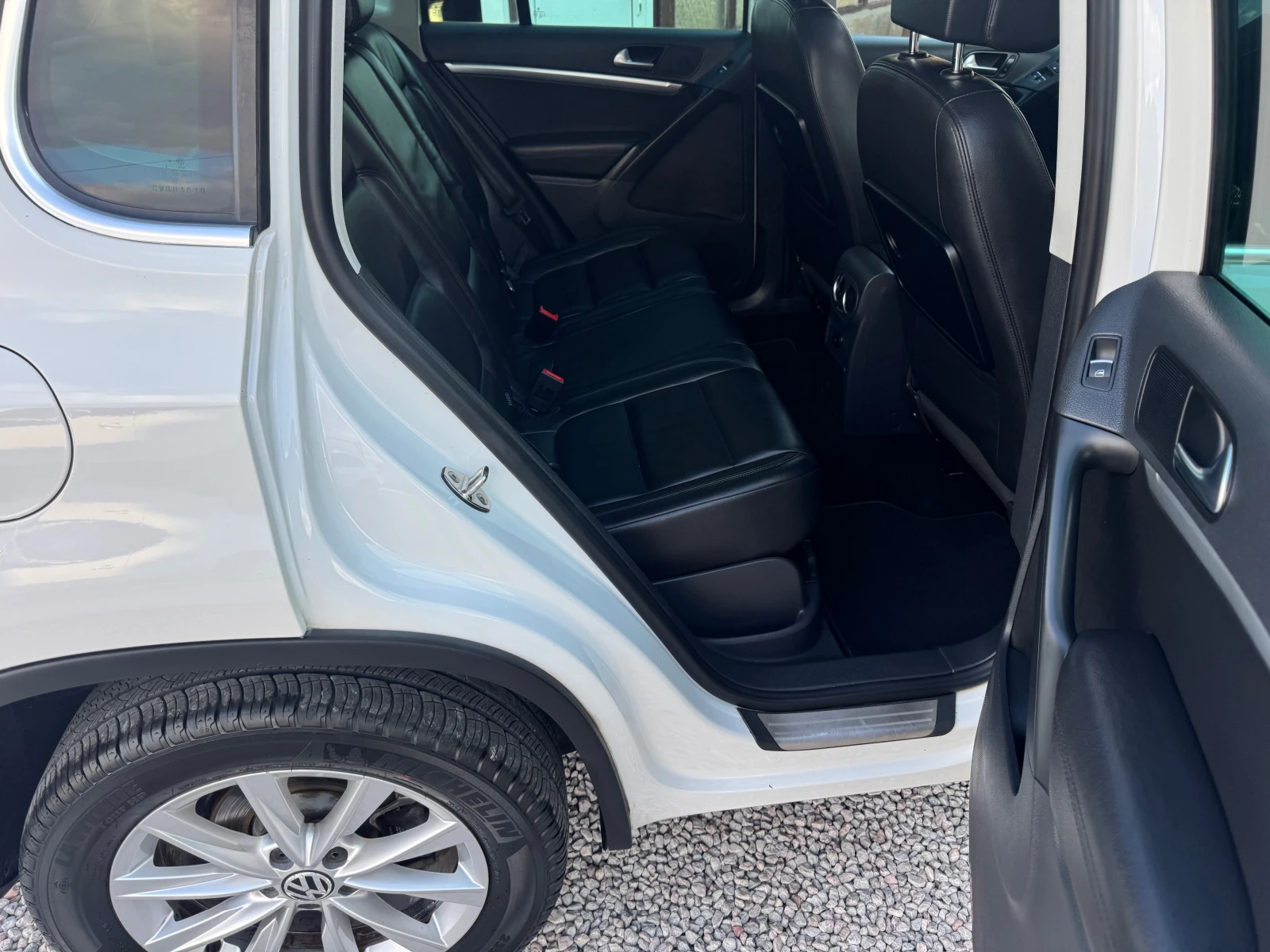 VW Tiguan 2.0TDI* AUT* NAVI* *  | Mobile.bg   15