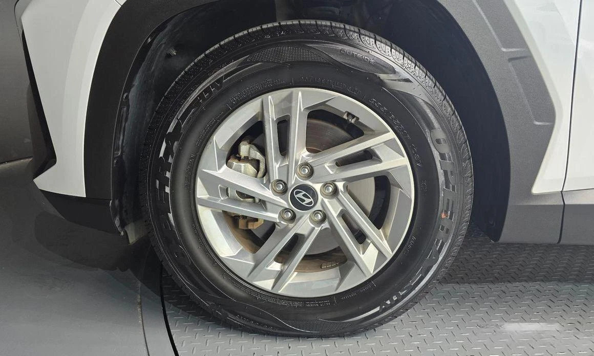 Hyundai Tucson Diesel 2.0 2WD Modern * НАЙ-ДОБРА ЦЕНА В БЪЛГАРИЯ* - изображение 5