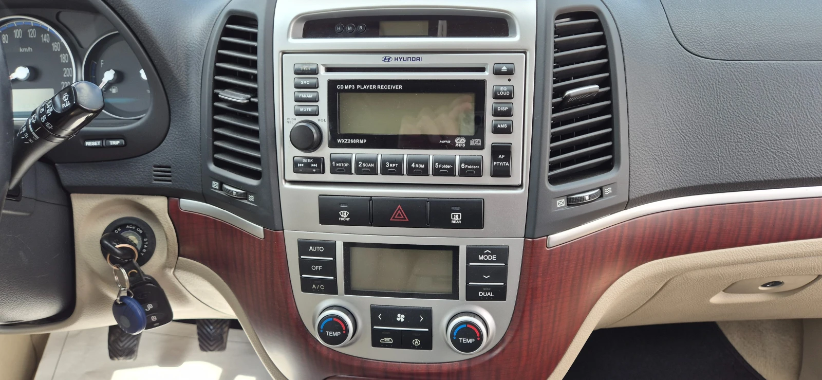 Hyundai Santa fe 2.2CRDI-132000км, снимка 14 - Автомобили и джипове - 53985447