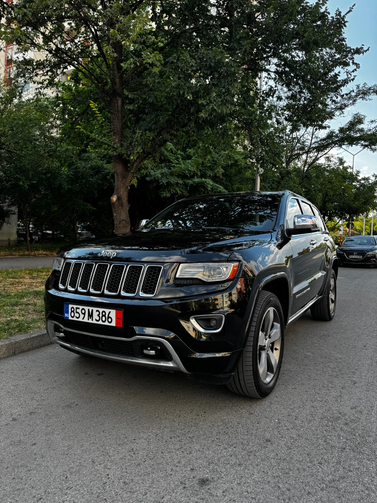 Jeep Grand cherokee 5.7 Overland 