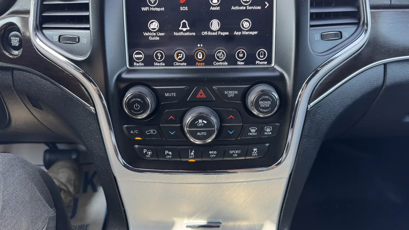Jeep Grand cherokee 5.7 Sterling Edition, снимка 12 - Автомобили и джипове - 56741882