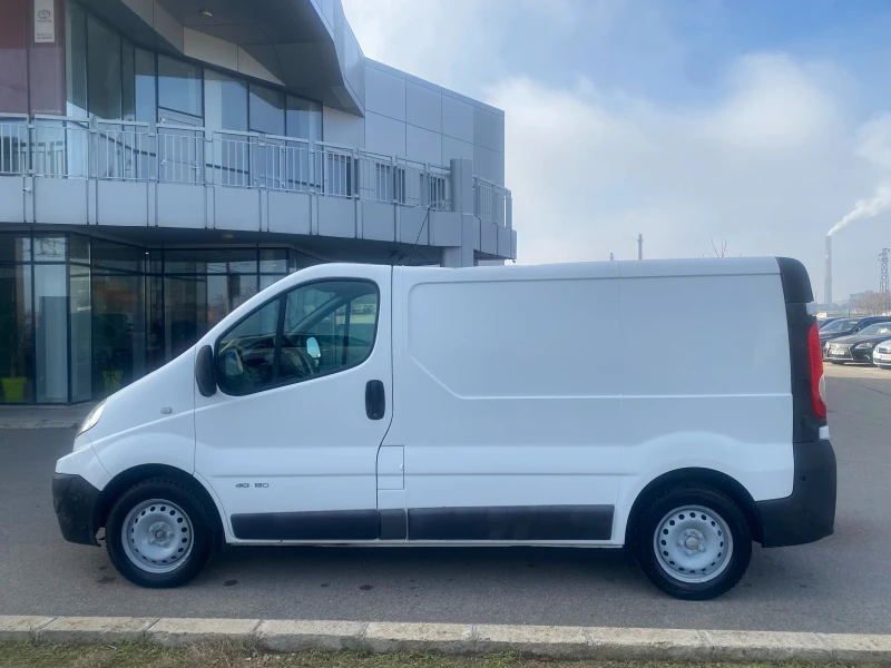 Renault Trafic, снимка 6 - Бусове и автобуси - 52825077