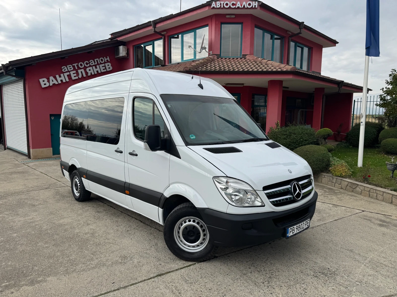 Mercedes-Benz Sprinter 311* 2.2CDI* NAVI* TV/DVD* * 8+ 1  | Mobile.bg   14
