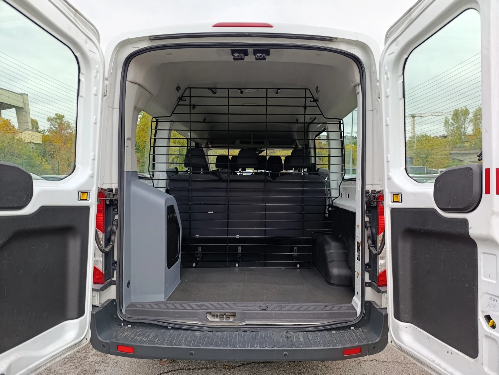 Ford Transit 8+ 1, снимка 12 - Бусове и автобуси - 56565091