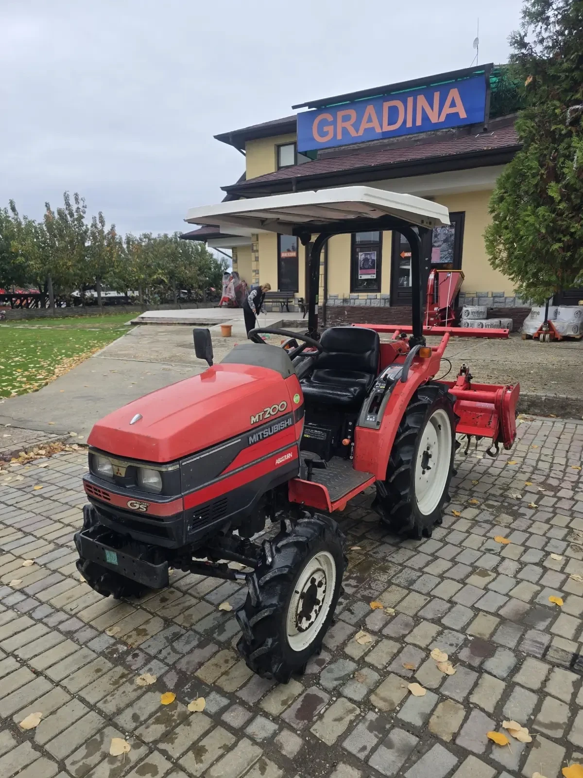 Трактор Mitsubishi МТ 200 - изображение 2