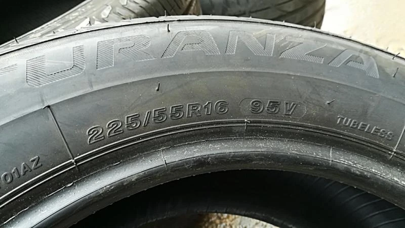 Гуми Летни 225/55R16, снимка 7 - Гуми и джанти - 25086853