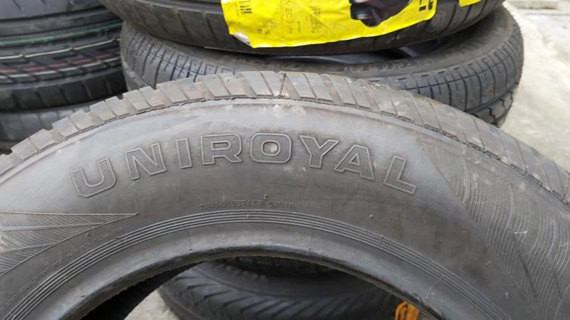 Гуми Летни 205/65R15, снимка 3 - Гуми и джанти - 27967267