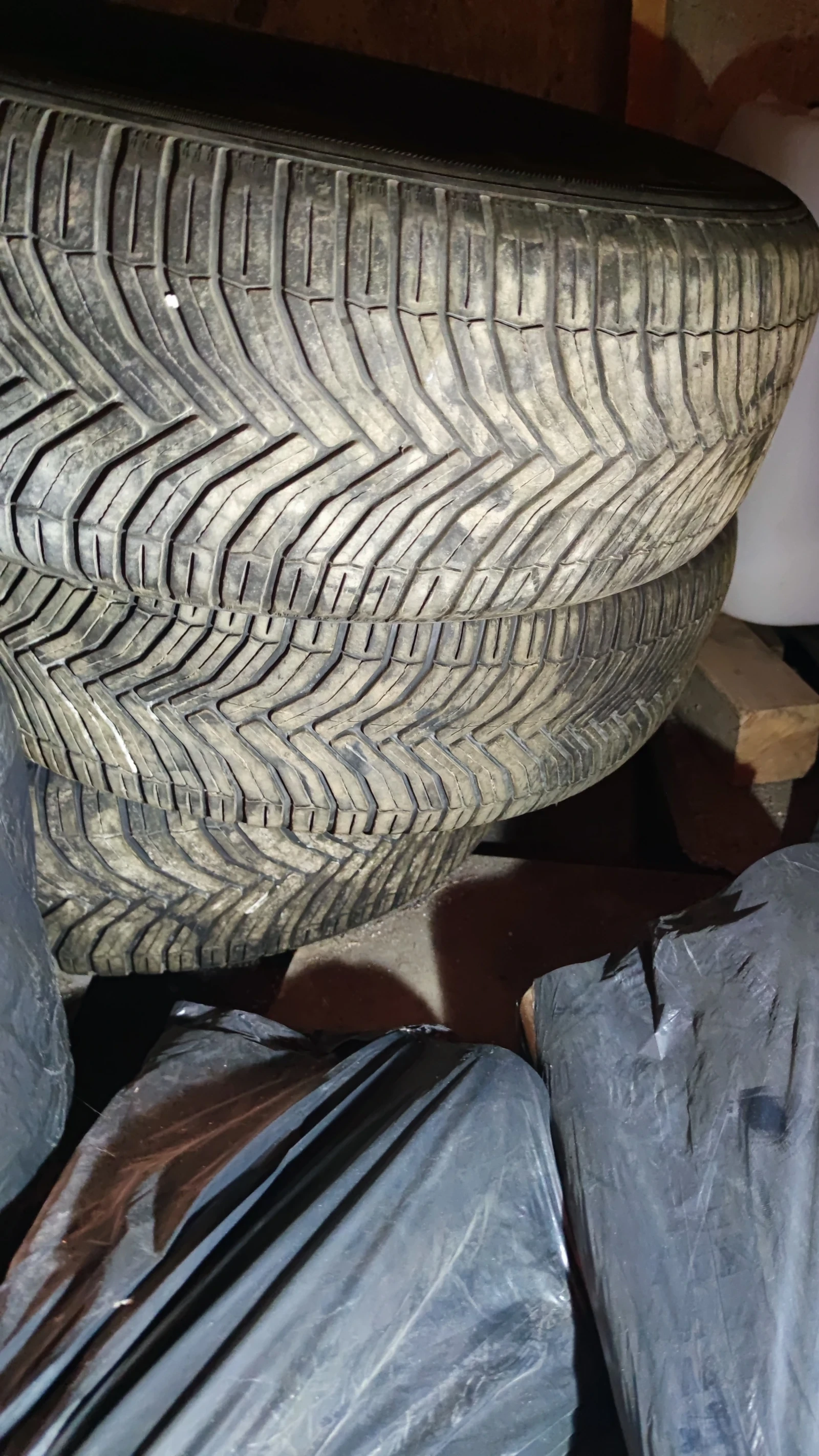  215/65R16 | Mobile.bg   2