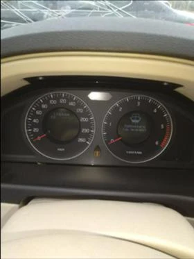 Volvo S80 2.4 D5 185 к.с., снимка 3