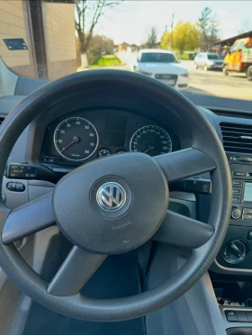 VW Golf  - изображение 8