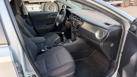 Toyota Auris 1.6 БЕНЗИН 129000км, снимка 10