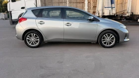 Toyota Auris 1.6 БЕНЗИН 129000км, снимка 6