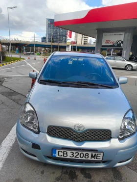 Toyota Yaris 1.0, снимка 1