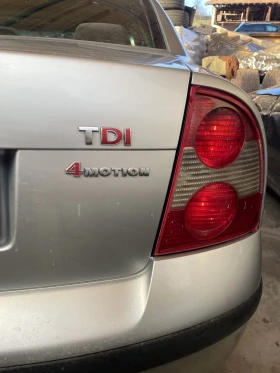 VW Passat Passat 5.5  - 2700 € / 5280.74 лв. - 21952858 7
