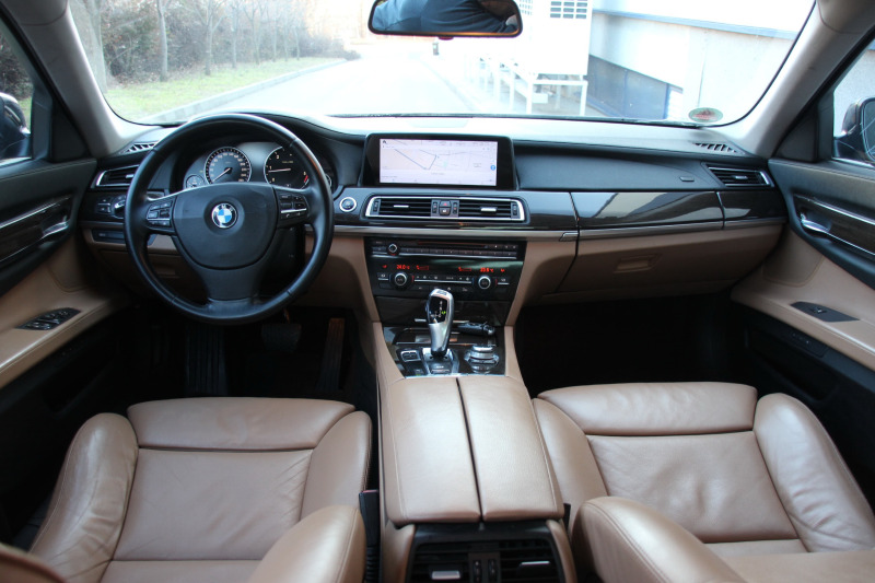 BMW 730 D  С РЕГИСТРАЦИЯ  EURO 5A  , снимка 12 - Автомобили и джипове - 43970387