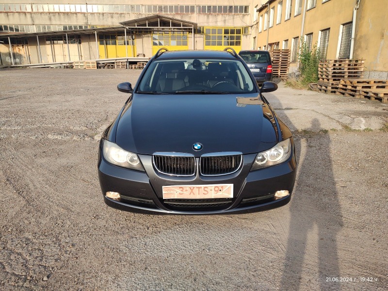 BMW 320 320 кожа, нави , снимка 6 - Автомобили и джипове - 46451254