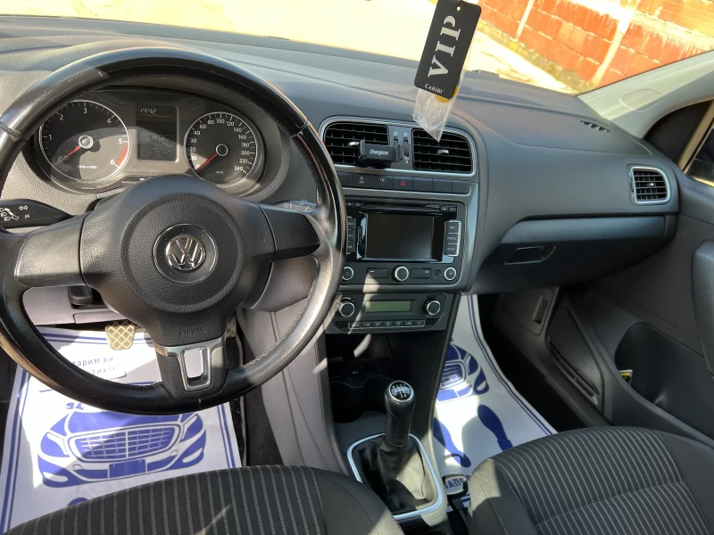 VW Polo 1.6 TDI, снимка 11 - Автомобили и джипове - 47769865