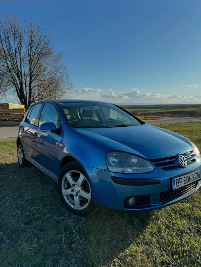 VW Golf, снимка 1 - Автомобили и джипове - 47228451