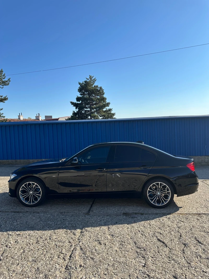 BMW 320 XDrive, снимка 8 - Автомобили и джипове - 47634508