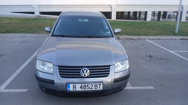 VW Passat 1.9 TDI, снимка 8 - Автомобили и джипове - 48392842