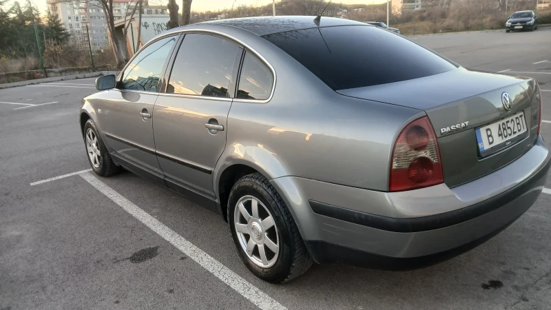 VW Passat 1.9 TDI, снимка 3 - Автомобили и джипове - 48392842