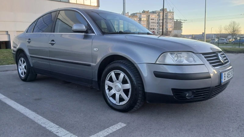 VW Passat 1.9 TDI, снимка 7 - Автомобили и джипове - 48392842