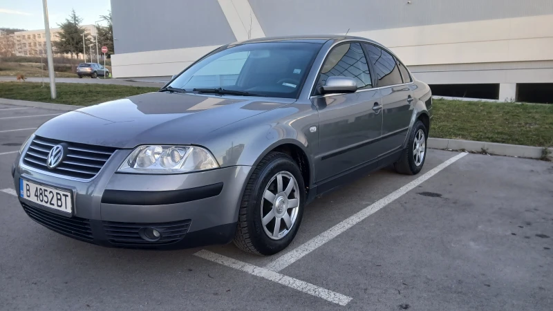 VW Passat 1.9 TDI, снимка 1 - Автомобили и джипове - 48392842