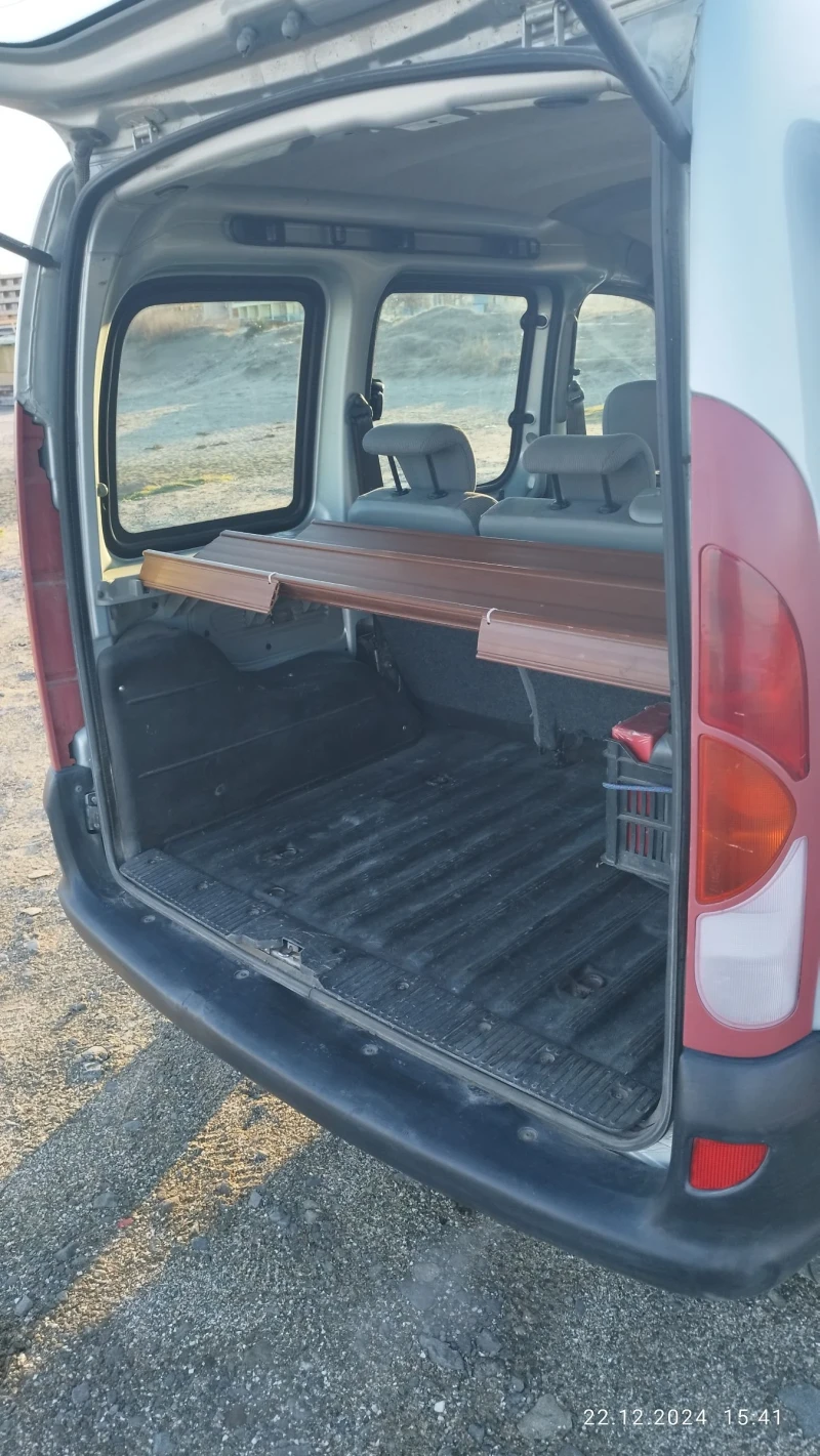 Renault Kangoo, снимка 10 - Автомобили и джипове - 48487845