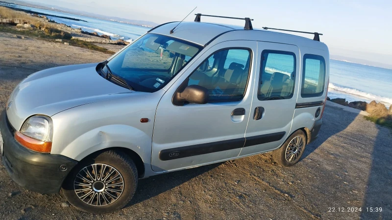 Renault Kangoo, снимка 12 - Автомобили и джипове - 48487845