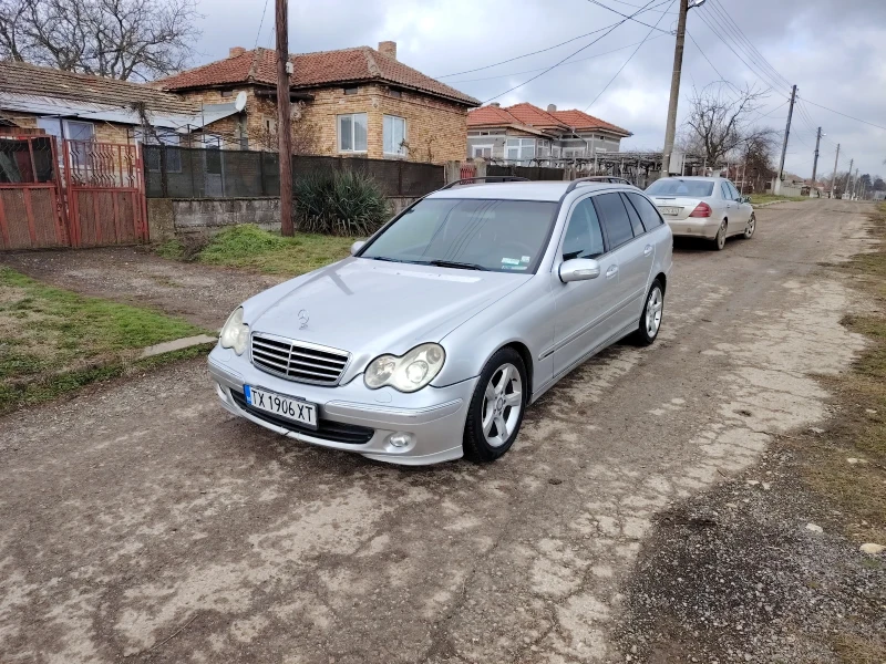 Mercedes-Benz C 220 W203, снимка 11 - Автомобили и джипове - 49342367