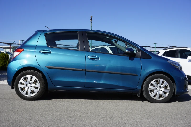 Toyota Yaris 1.4D4D/115xkm/Навигация/Камера, снимка 8 - Автомобили и джипове - 52065342