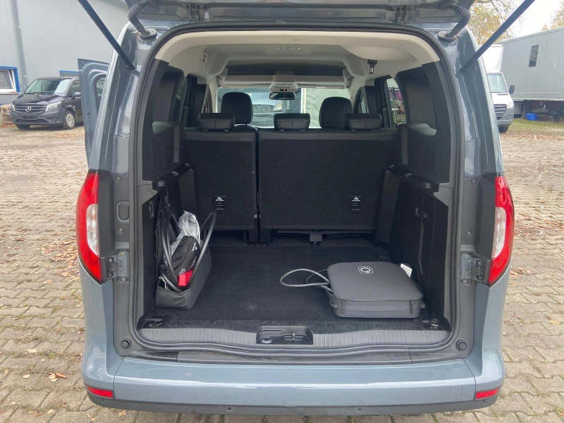 Mercedes-Benz T-класа EQT 200/LED/CAMERA/MBUX NAVI/KEYLESS/, снимка 14 - Автомобили и джипове - 52885671