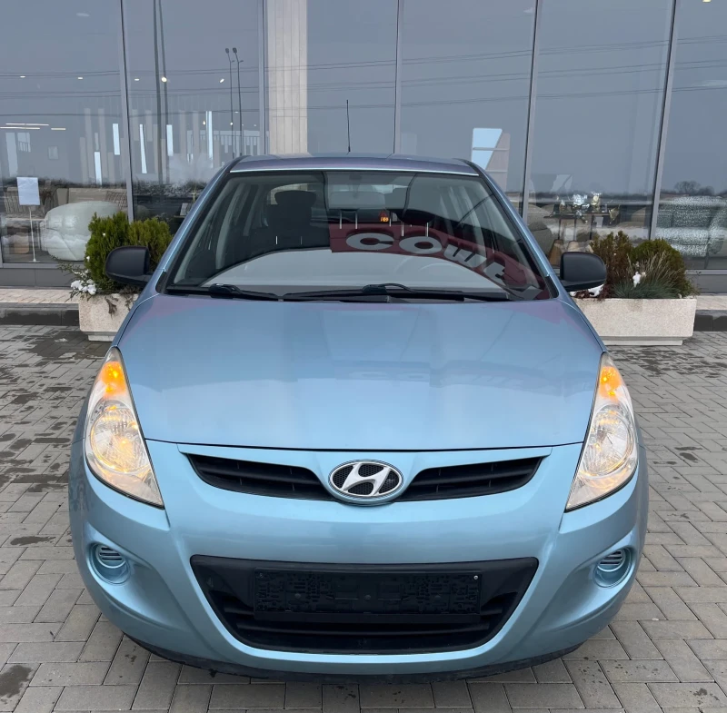 Hyundai I20 Бензин/Климатик, снимка 2 - Автомобили и джипове - 53344099