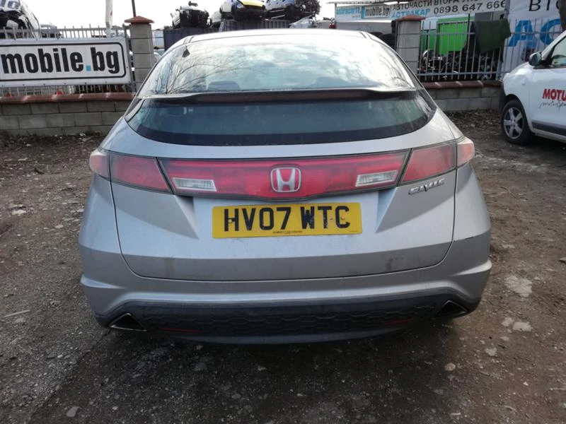 Honda Civic 2.2CDTi, снимка 3 - Автомобили и джипове - 20875174