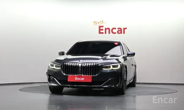 BMW 740 D Xdrive Design Pure Excellence Дистроник HUD , снимка 2 - Автомобили и джипове - 55827163