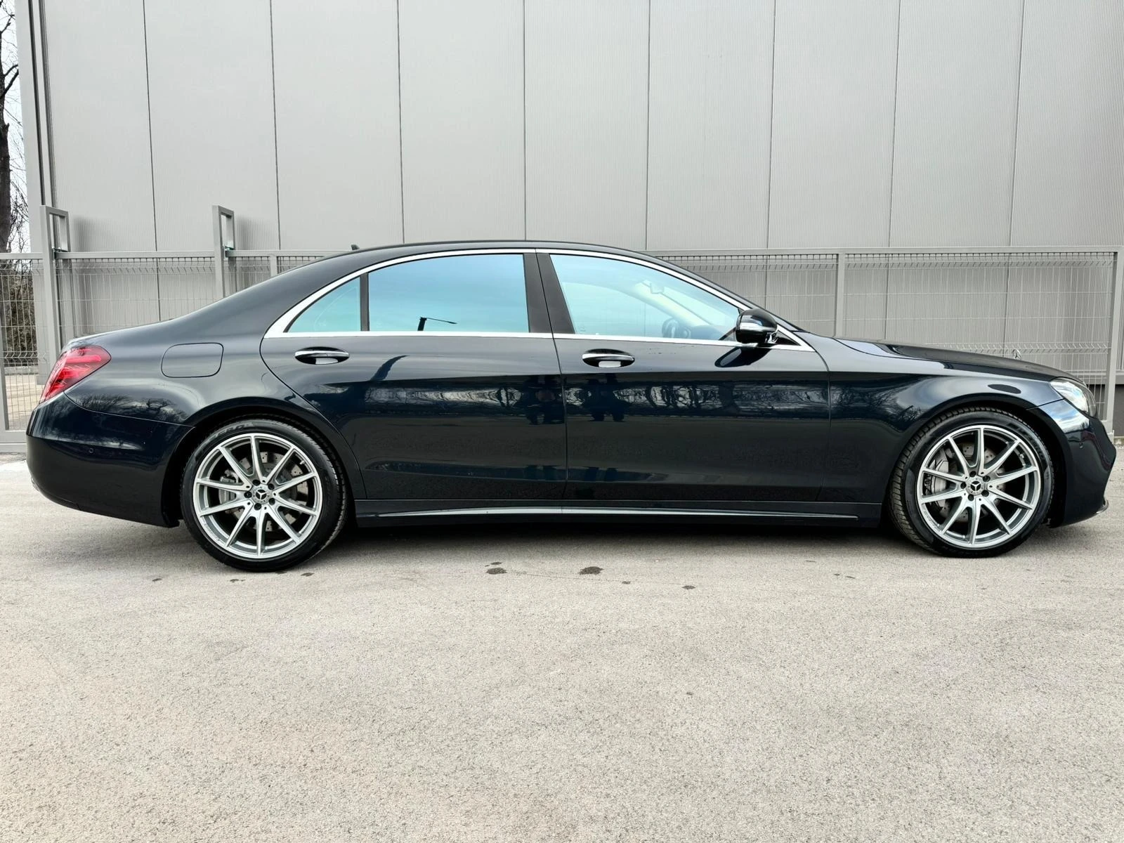 Mercedes-Benz S 560 AMG/4M/360Cam/Pano/3xTV/Keyles/Burmester/23050KM - изображение 8