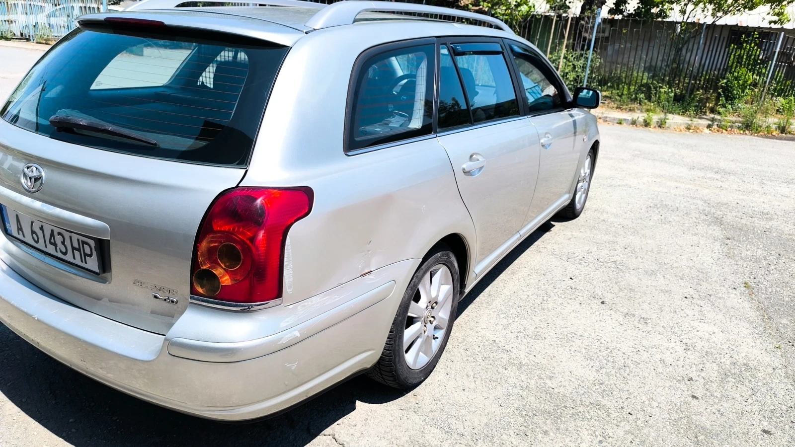 Toyota Avensis 2.0 126кс - изображение 2